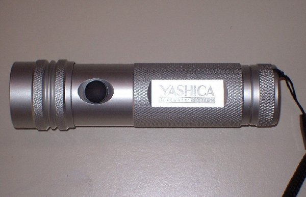 Yashica AFL-12 Alu-LED-Taschenlampe Halber Preis!!!!