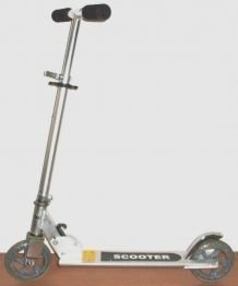 Super-Scooter mit 145 mm-Räder in silber